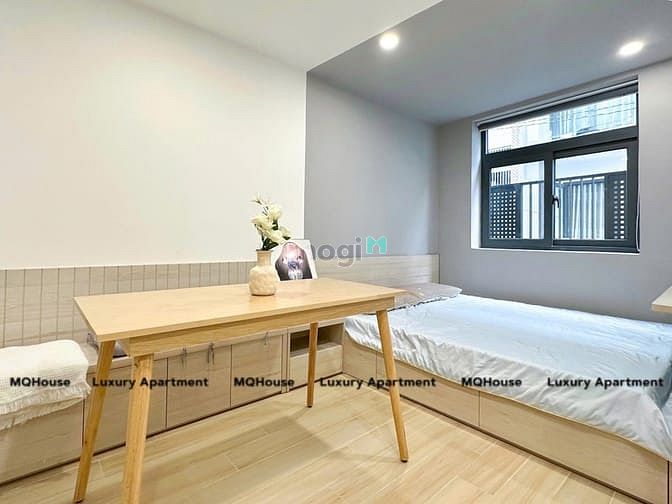 1-Bedroom Luxury Apartment in CMT8, District 3 - Modern Design