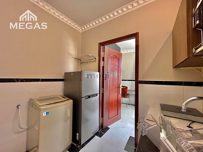 High-End Serviced Apartment with Full Furniture near AEON Mall An Sương