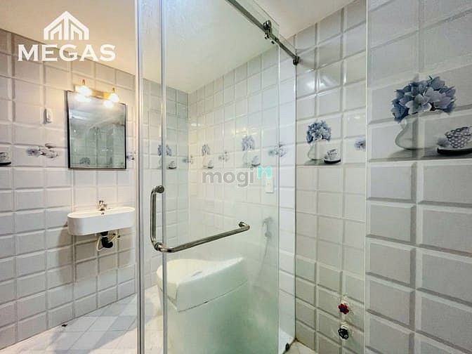 Fully Furnished Studio Apartment in Bùi Thị Xuân - Q1