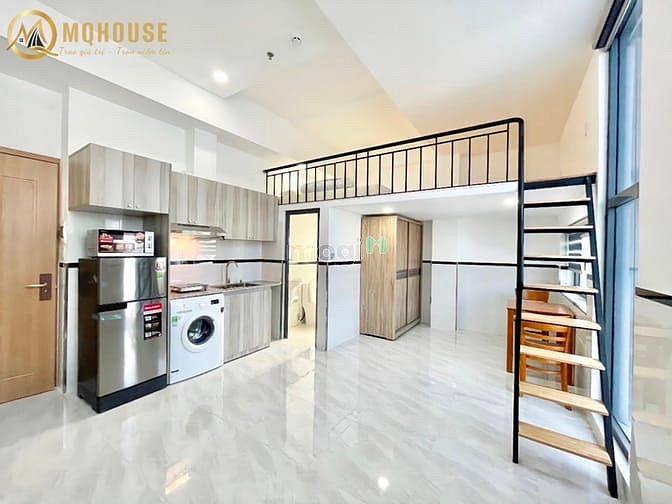 Modern Duplex Studio with Balcony in District 7