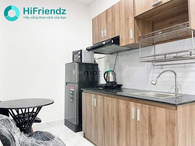 Modern 1-Bedroom Apartment in Lakeview City with Ecological View