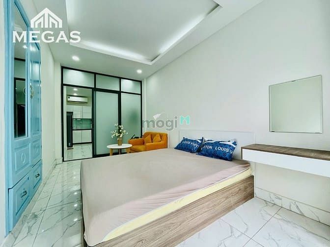 Fully Furnished Studio Apartment in Bùi Thị Xuân - Q1