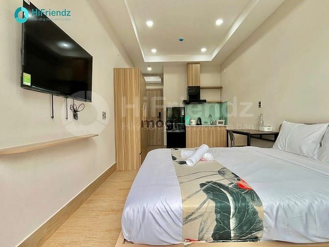 Modern Studio Apartment with Balcony near VivoCity and RMIT