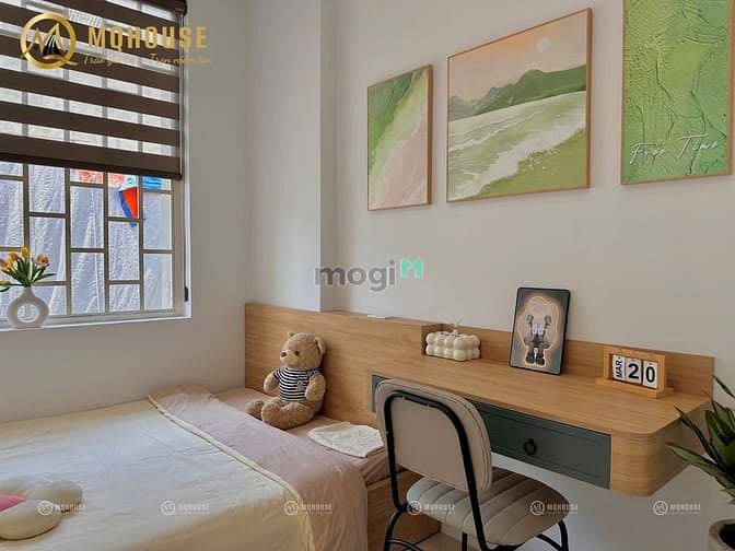 Studio Apartment with Modern Design near Cách Mạng T8