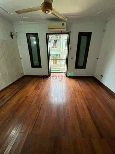 6-Story House near TCI Hospital in Dao Tan, Ba Dinh, Hanoi