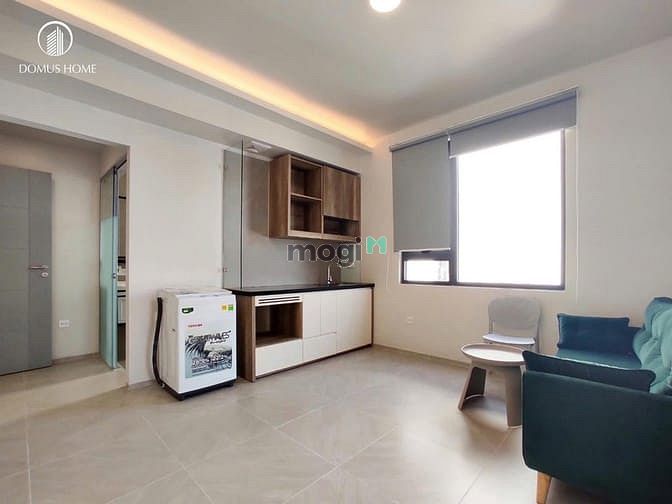 Modern 1-Bedroom Apartment with Balcony in District 7