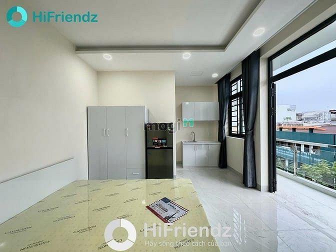 1-Bedroom Serviced Apartment with Balcony near Nhieu Loc Canal