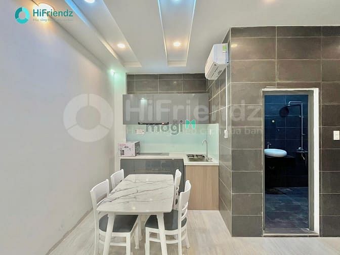 Modern Compact Studio Apartment with Full Amenities