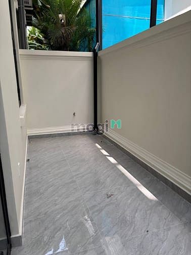 Spacious 126m2 Townhouse at Vinhomes Grand Park - Suitable for Living and Business