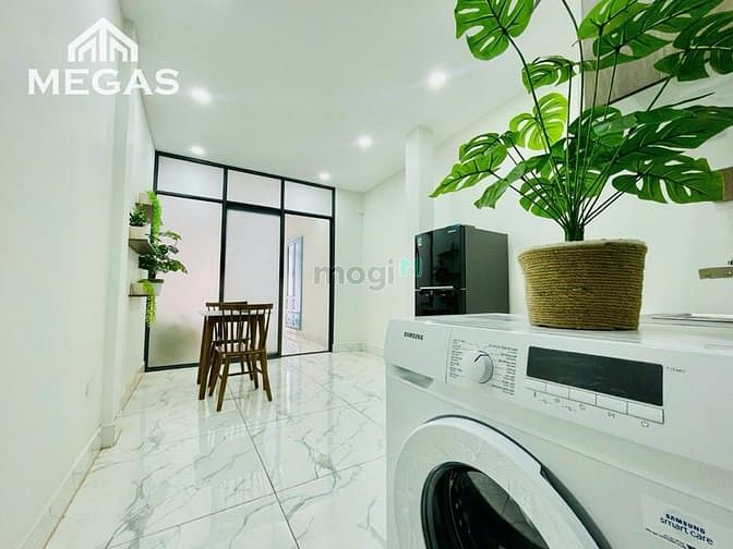 Fully Furnished Studio Apartment in Bùi Thị Xuân - Q1