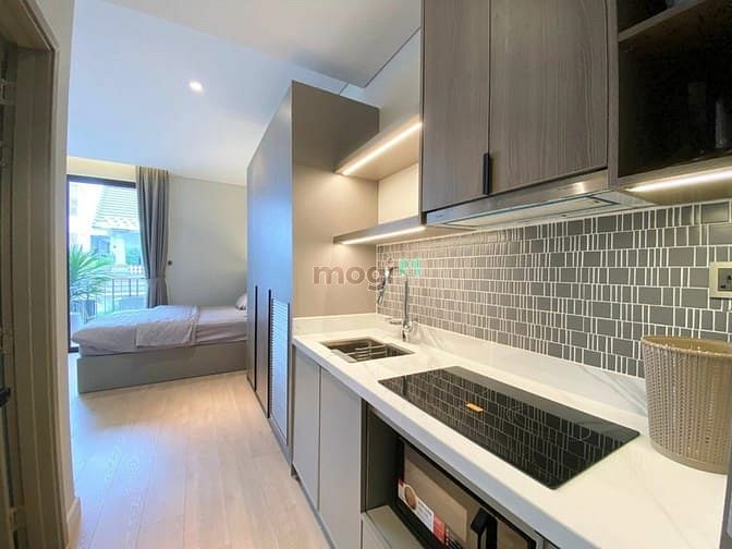 Thao Dien Studio Apartment with Large Balcony Near Xuan Thuy