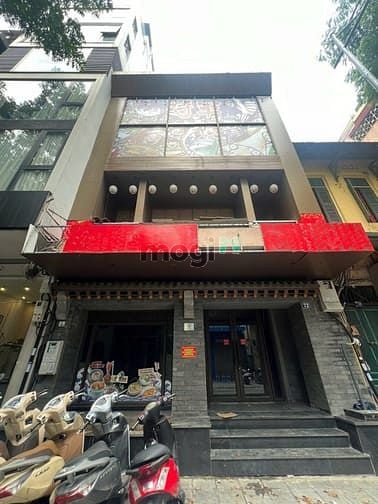 Spacious Commercial Property in Bùi Thị Xuân - Prime Location