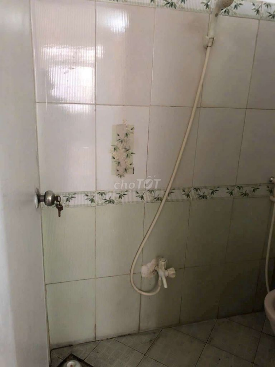 Compact 1-story + 1-loft house, near road, good for small family/group