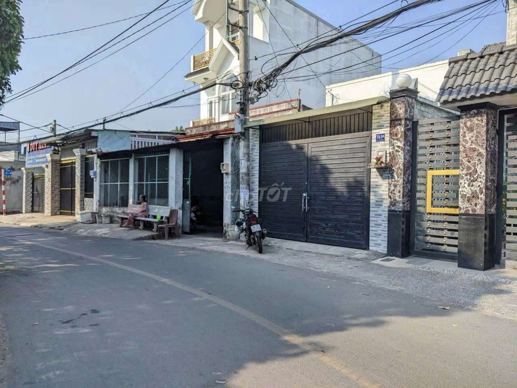 2-Bedroom House on Le Thi Ri Street