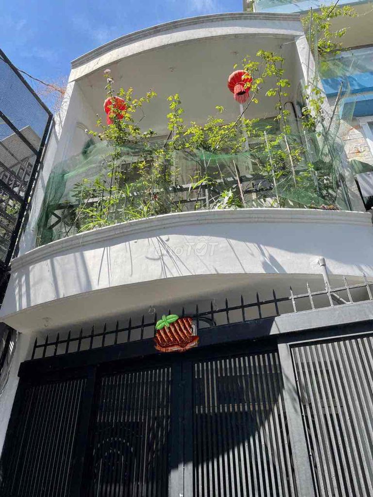 Modern Office Space in Binh Thanh District
