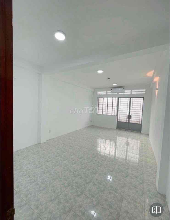 House for rent in Chu Van An Street, Binh Thanh District