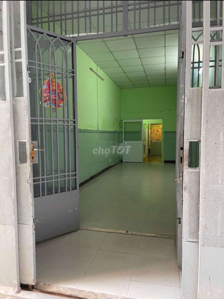 Spacious House in District 3 with Good Location
