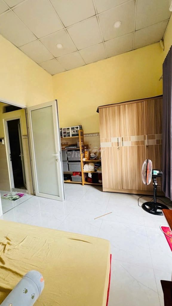 2BR Townhouse with Car Access in District 8