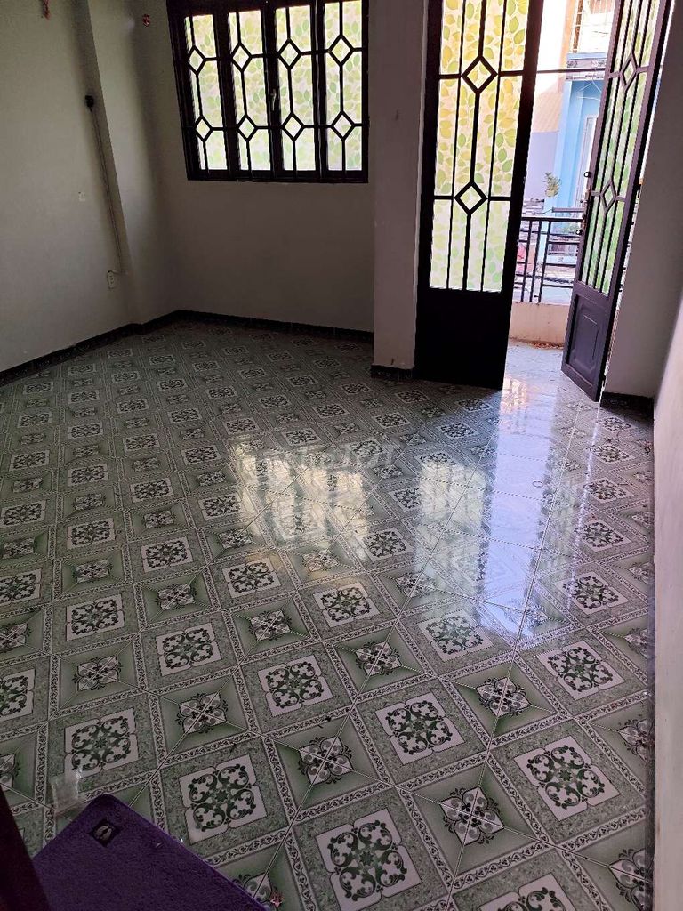 Modern 2-Bedroom House with Parking in District 12