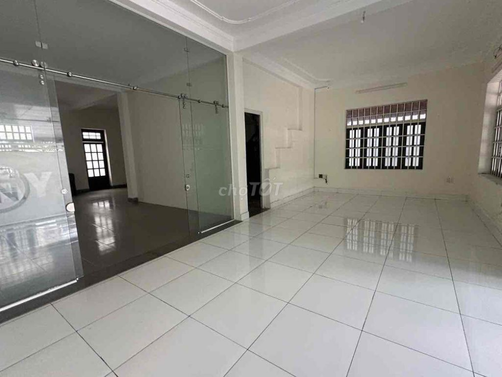 Spacious Commercial Property in Linh Trung, Thu Duc - Ideal for Multiple Business Types