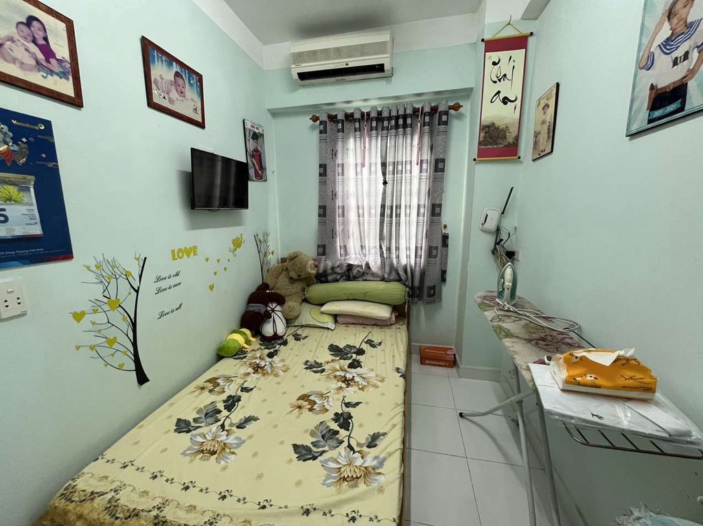 Modern 3-Bedroom Townhouse with Full Furnishings