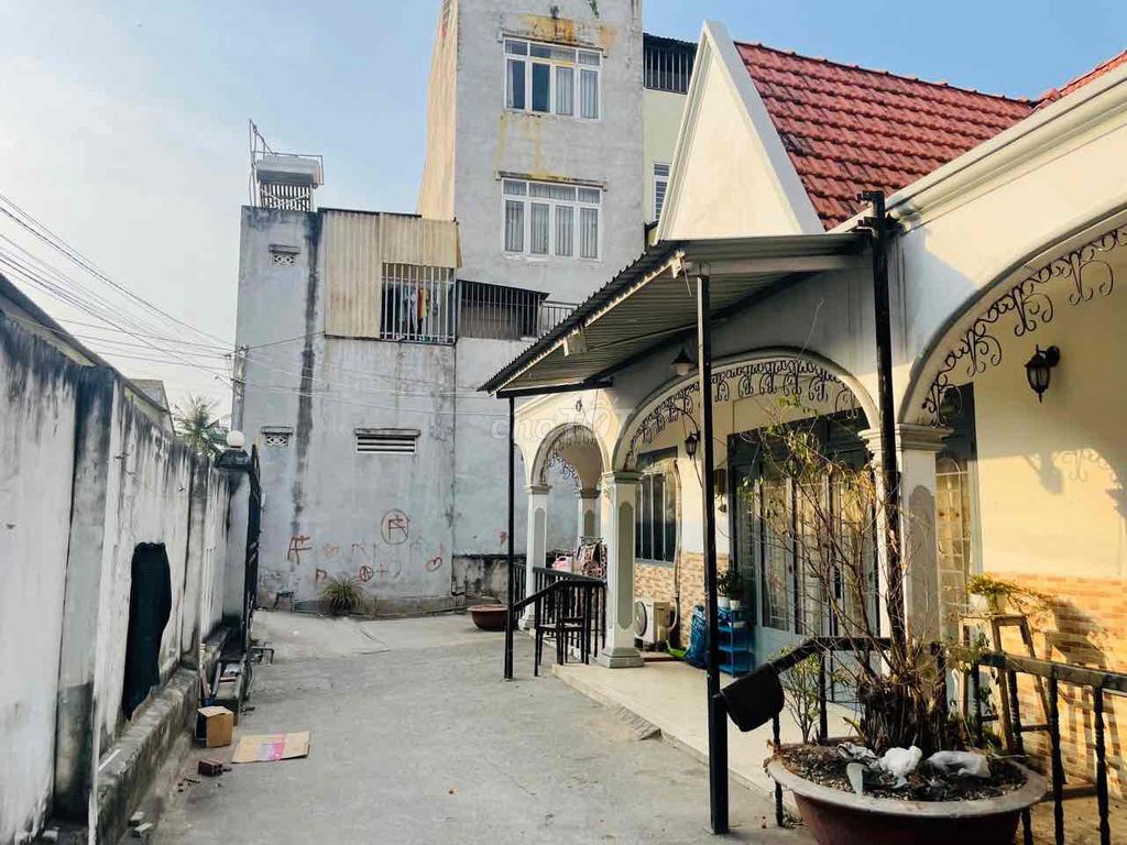 Spacious House Near Thu Duc Market
