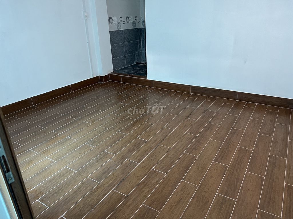 Modern 3BR Townhouse Near Schools and Markets
