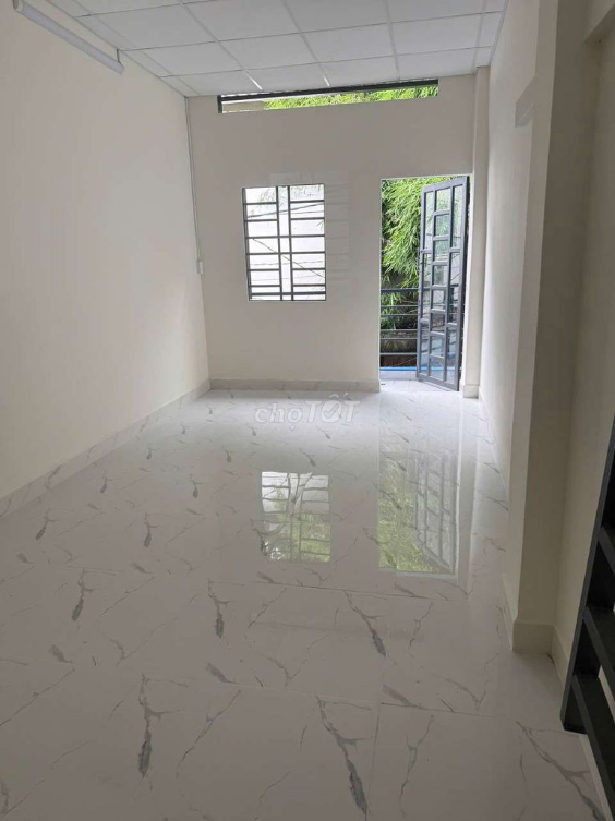 Newly Renovated Ground Floor House for Rent in Ly Thuong Kiet Street, District 10