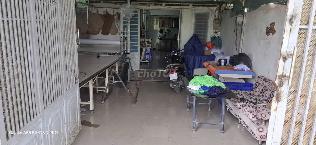 Spacious 245m² House Near Universities in Linh Trung