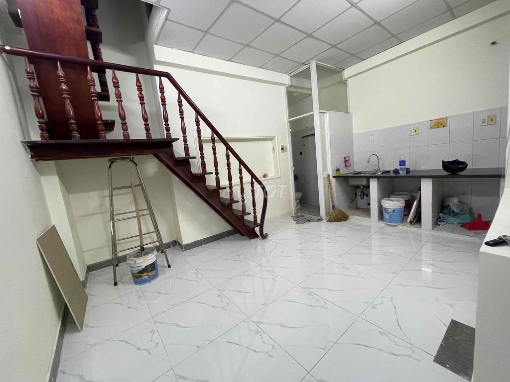 Small 23m² House Near Tan Son Nhat Airport