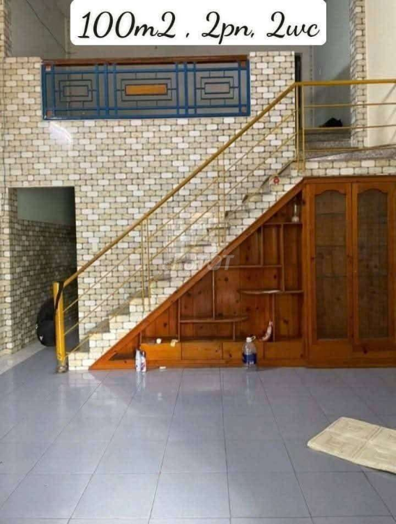 4-Level House near University, Good Location
