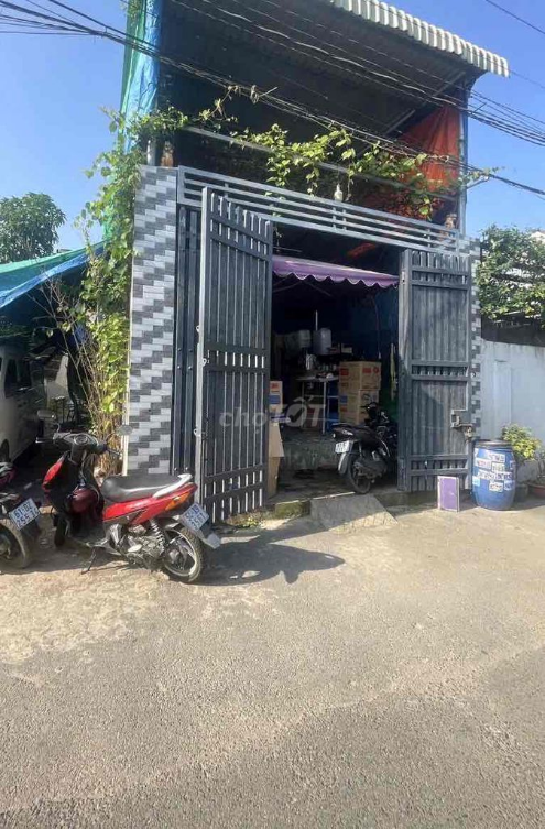 House near Big C - Dong Hoa, with parking, 87m²