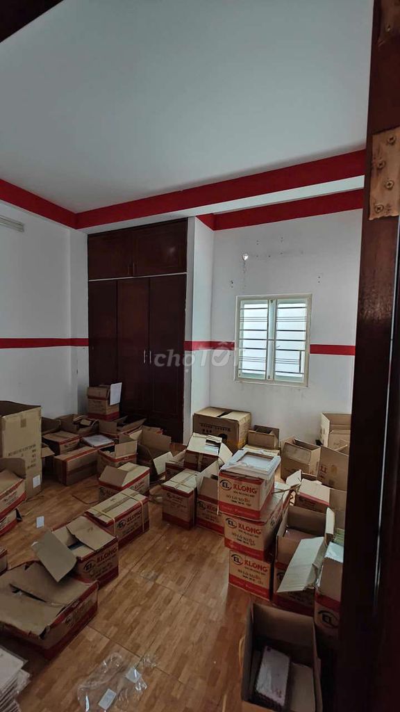 Spacious 5-Bedroom House on Street 27
