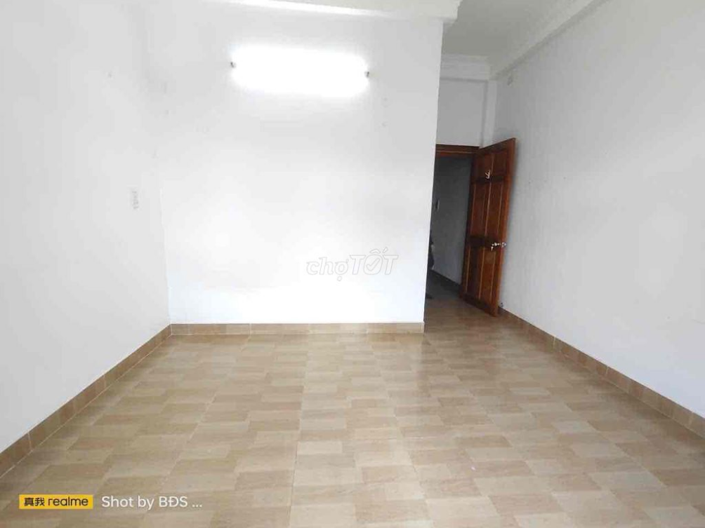 3-Story House Near Hiep Binh Market, Thu Duc - Spacious Rental