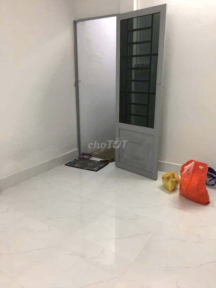 Unfurnished House for Long-Term Rent