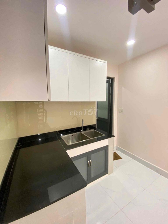 Newly built 2-bedroom house with balcony