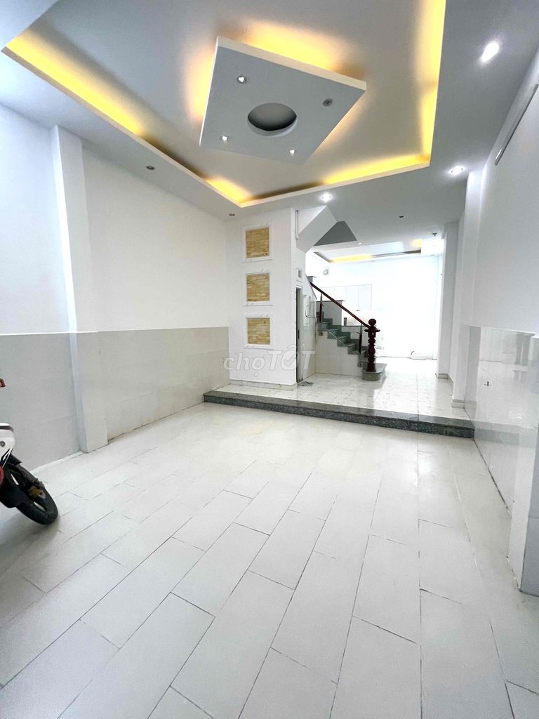 Modern 2-Story House in Binh Thanh District