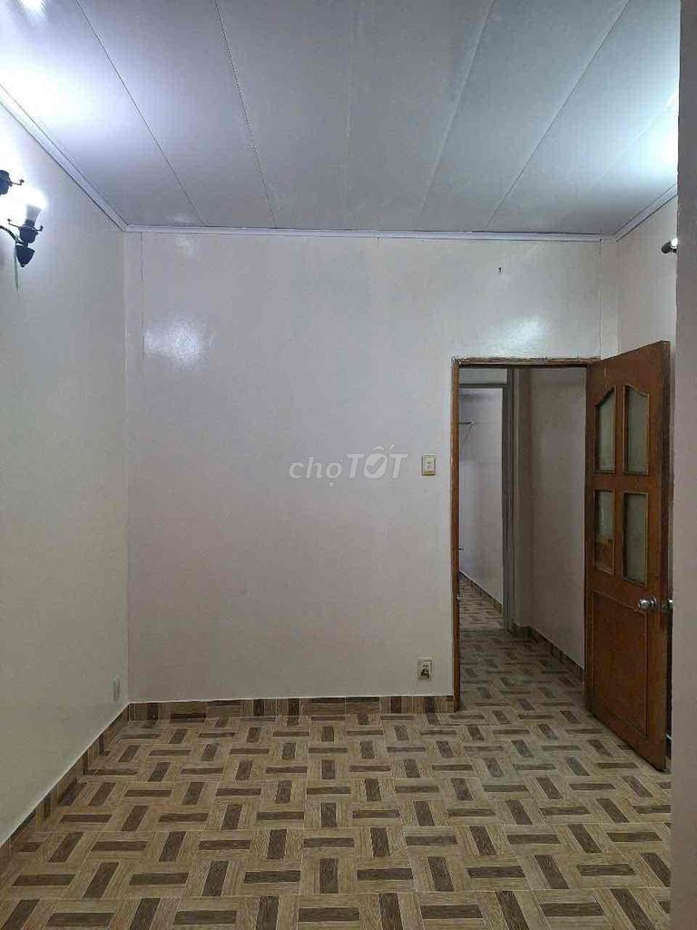 Renovated 2BR Townhouse in District 10