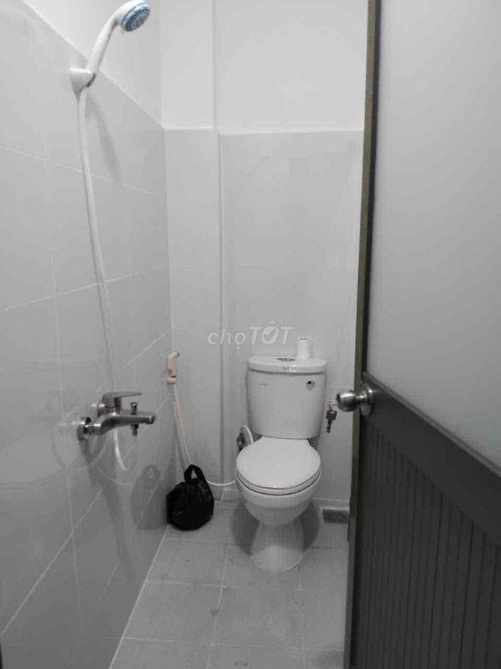 Affordable Room for Rent - Student-Friendly Location