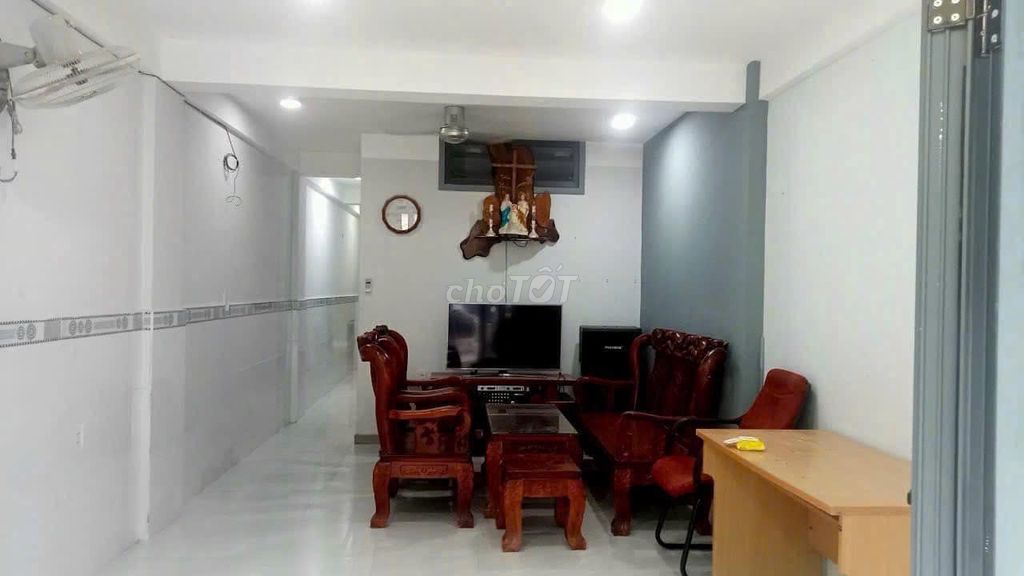 2BR House Near Dien Bien Phu Bridge