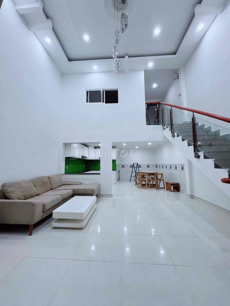 Modern House for Rent in Nguyen Can Hoi