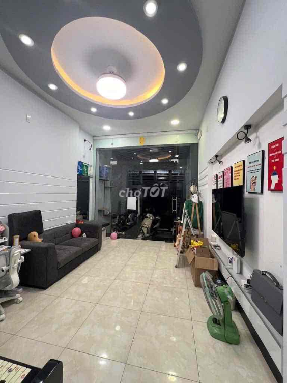 Fully Furnished House in Phuoc Binh, District 9