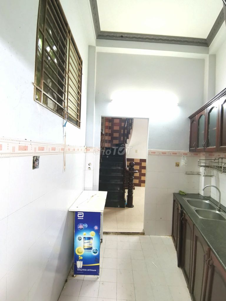 2-Bedroom House with Kitchen near Au Co