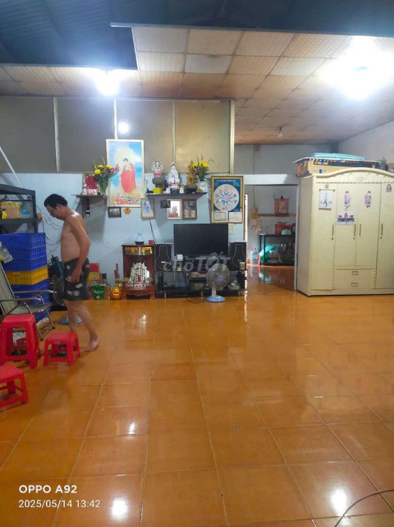 Spacious House Near Dang Thuc Vinh - Suitable for Family or Business