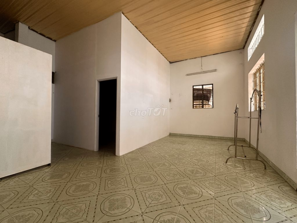 Compact 1-Bedroom Apartment in Quiet Residential Area
