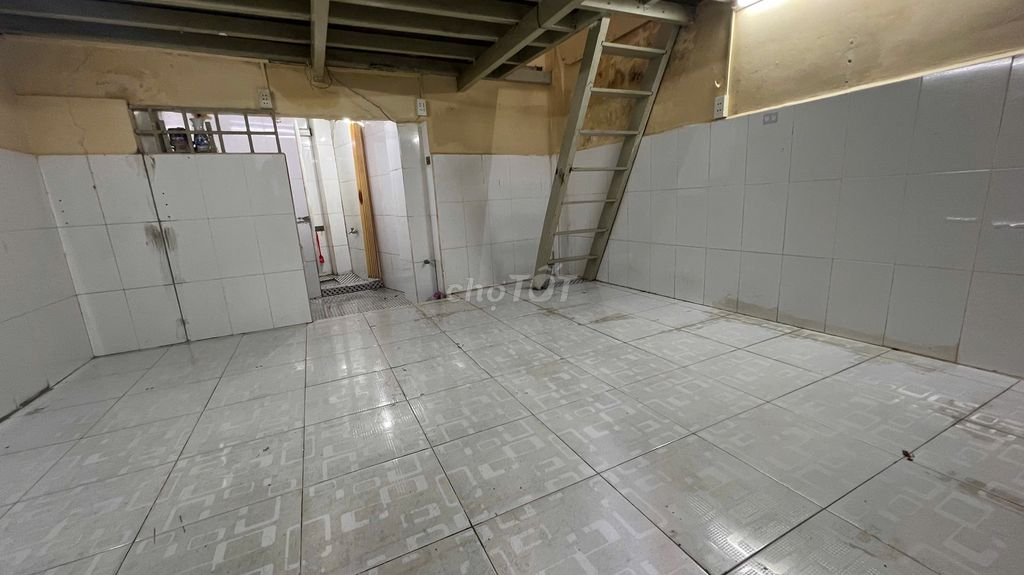 Compact Rental Near Golf Course in Him Lam Ba Son, Binh Thanh District