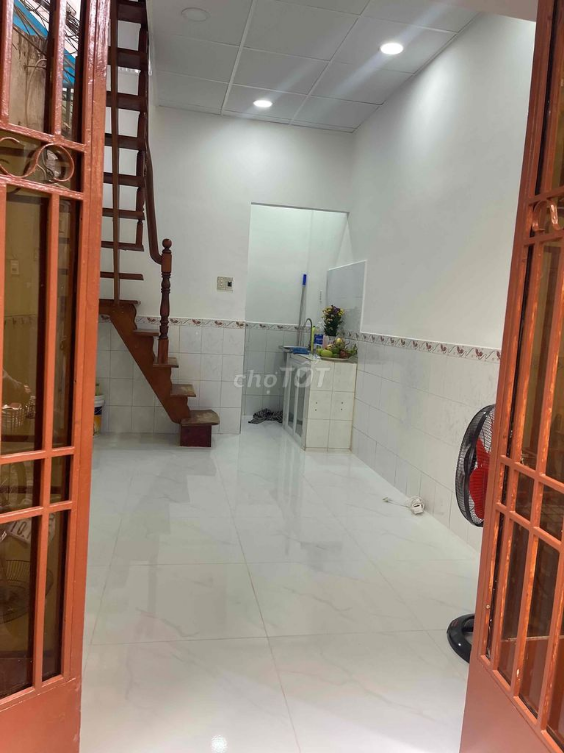 Compact 1-Bedroom Apartment in Nguyen Van Dau, Binh Thanh District