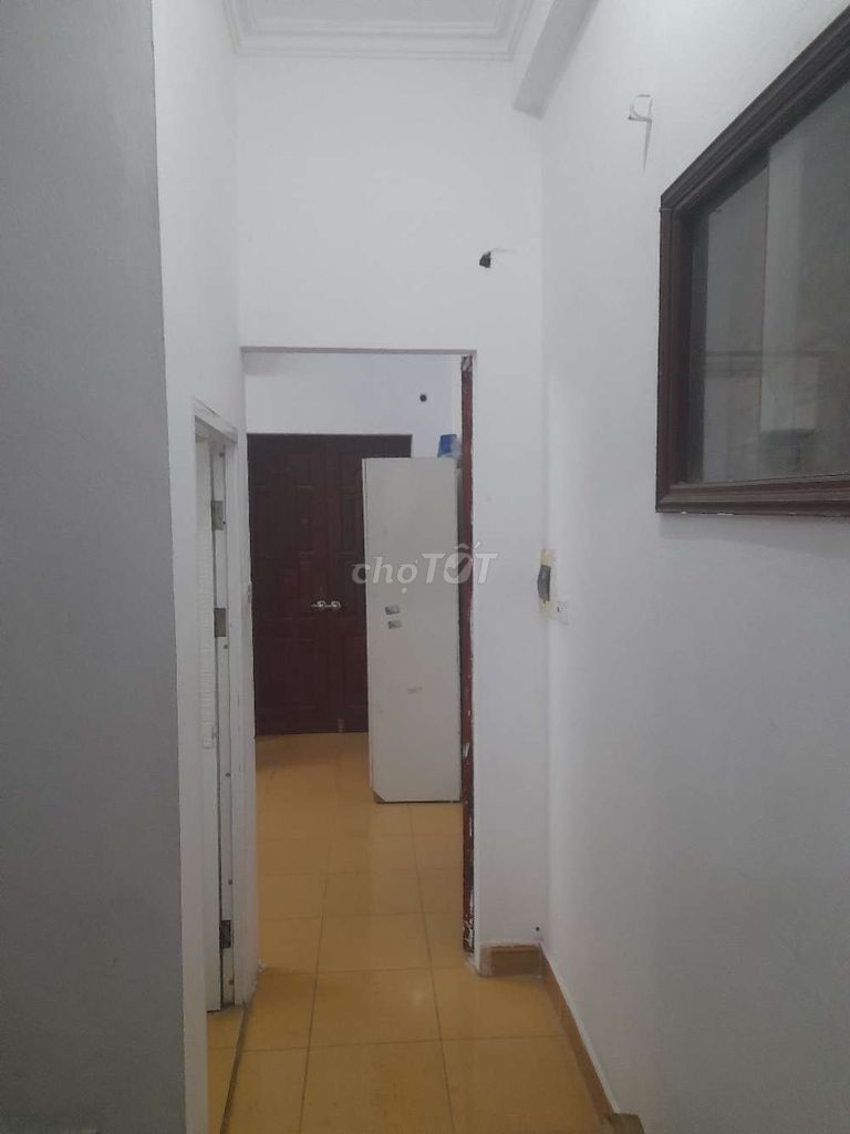 16m² Room with AC for Female Tenant