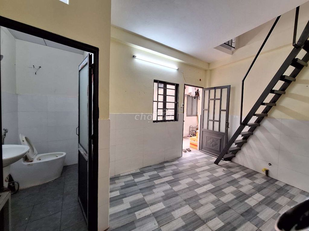 Cozy Studio Near Electric Power College