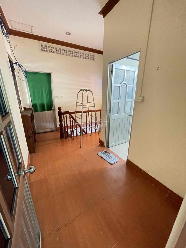 One-Bedroom House in Police Housing Complex Q2
